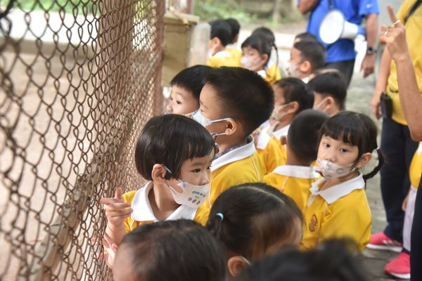 โรงเรียนปรีชานุศาสน์